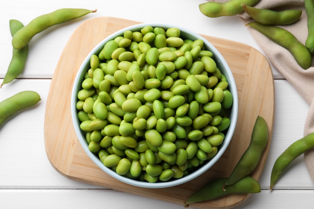 Can Canines Eat Edamame Beans? Vet-Verified Vitamin Information, Advantages & Extra – Dogster